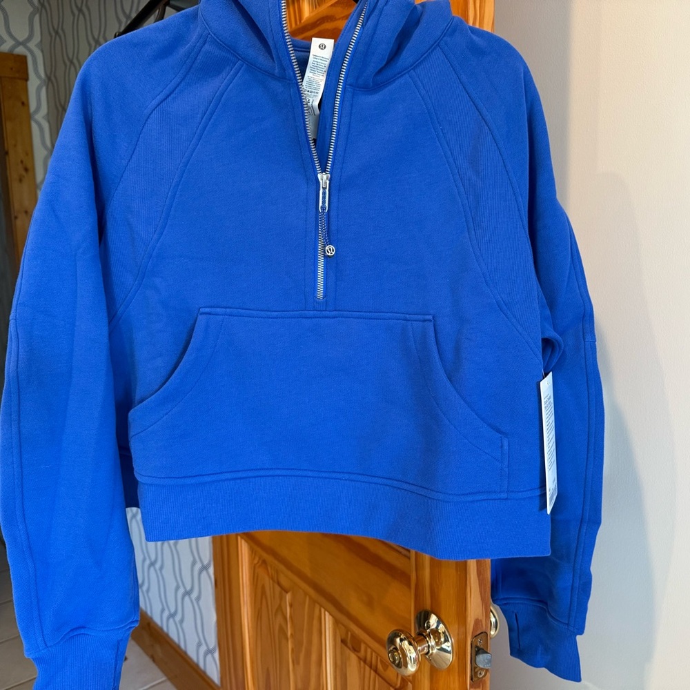 NWT Lululemon Blue Women's Hoodie Cropped Sweatshirt